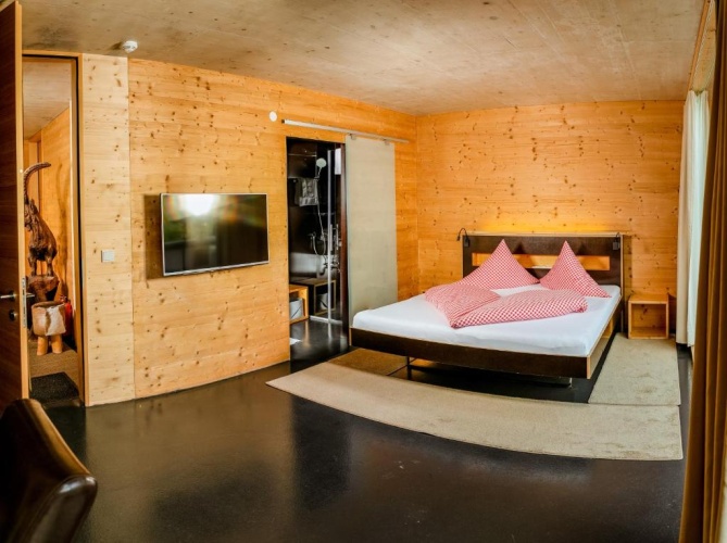 Standard Double room with view