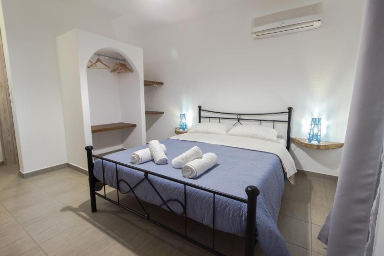 1 Bedroom Apartment with balcony and with view