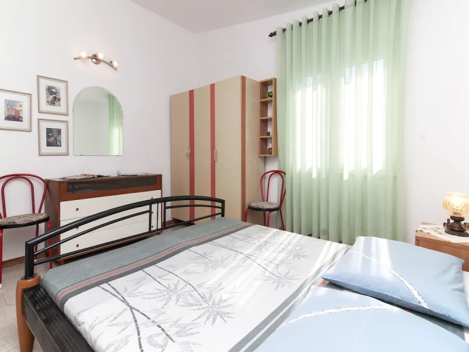 Apartments Ana Valbandon