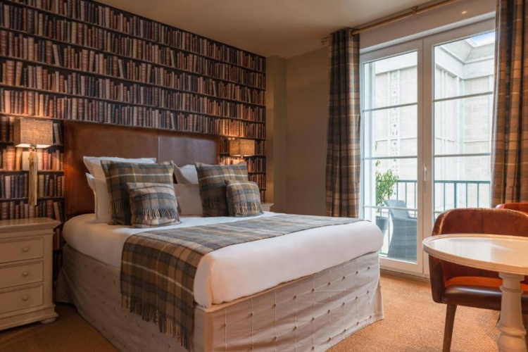 Standard Double Club room
