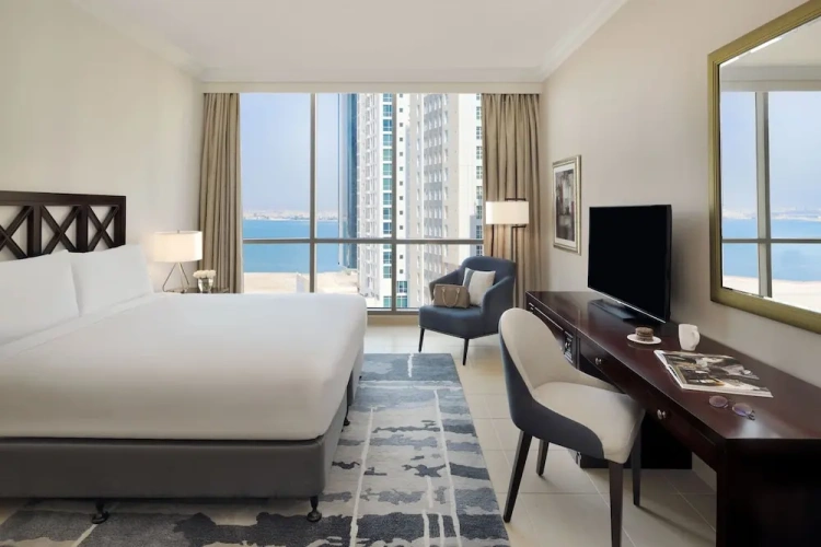 1 Bedroom Executive Apartment with balcony and with city view