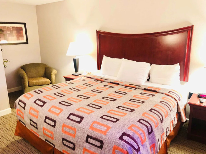 Orangewood Inn & Suites Midtown