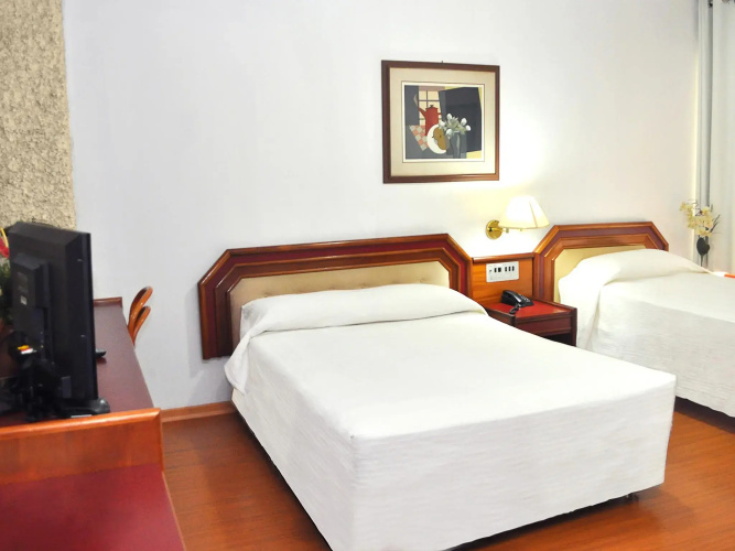 Caravelle Palace Hotel