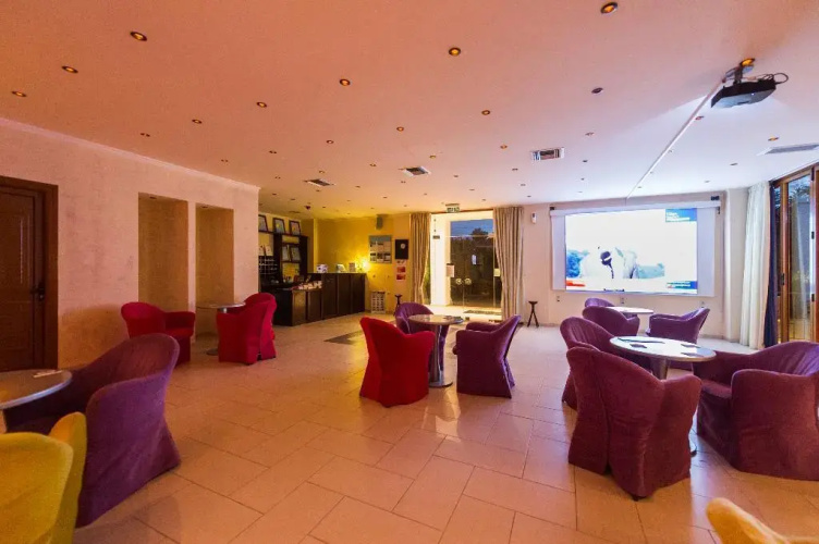Stemma Hotel