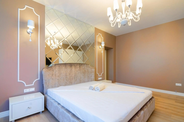 Art-Deco Apartment