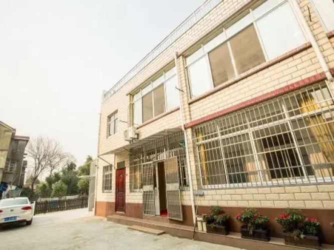 Shanghai Zhouqiao apartment