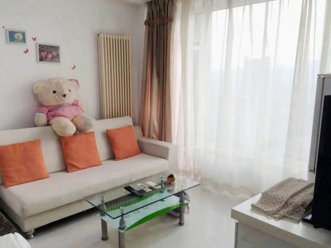 Dalian Yijia Apartment