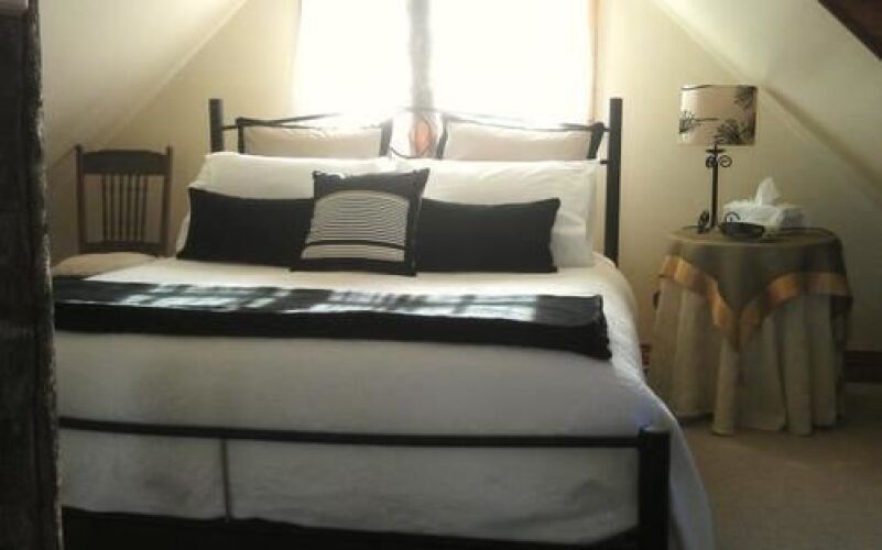 Touchwood CottagesOver view