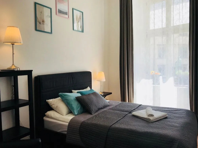 Krakow Apartments & Rooms
