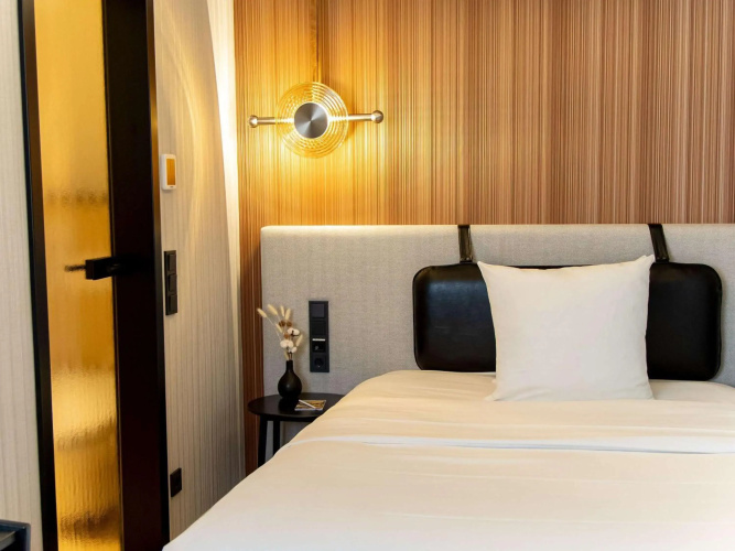 MUZE Hotel Düsseldorf - Handwritten Collection