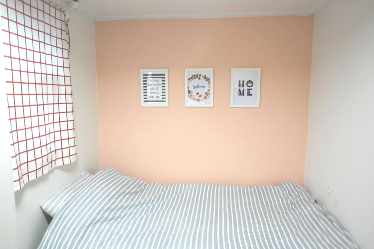 One Minute Guesthouse