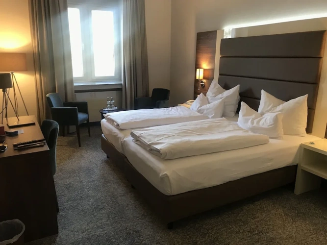Comfort Single room with lake view