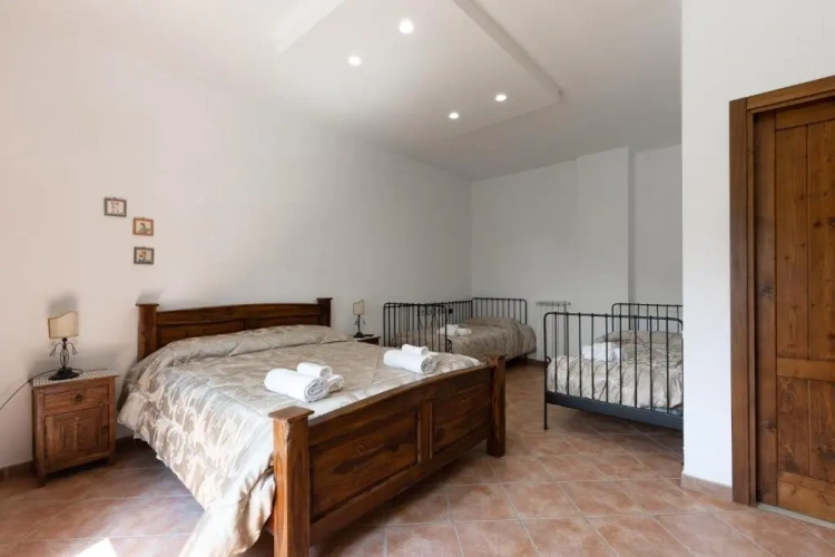 Standard Quadruple room