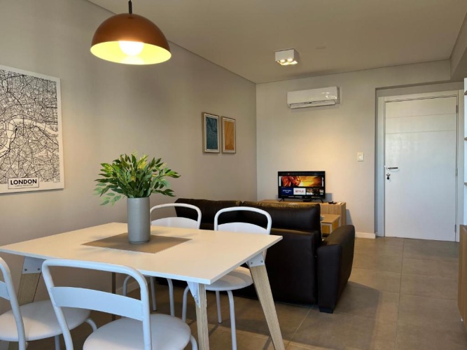 1 Bedroom Apartment with balcony