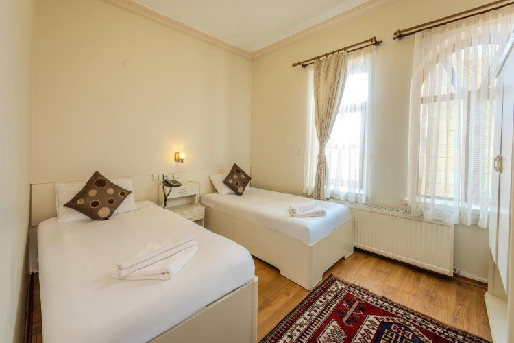 Akuzun Hotel