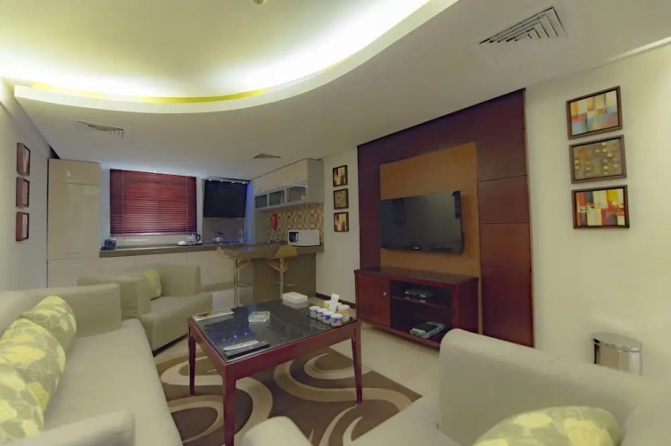 2 Bedrooms Royal Suite with pool view