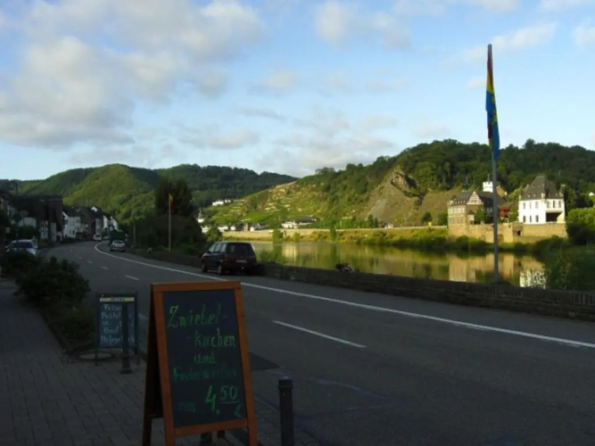 Cafe-Konditorei-Pension Sander