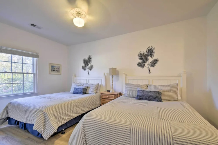 Sunset Beach Retreat - Monthly Rentals Welcome!