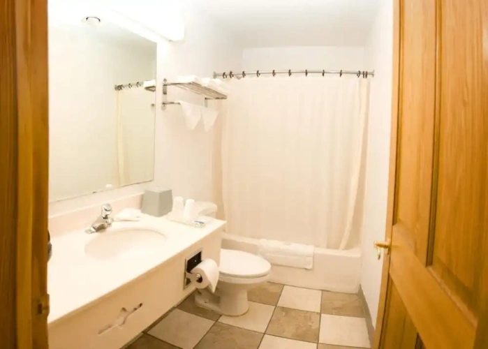 Quadruple Suite