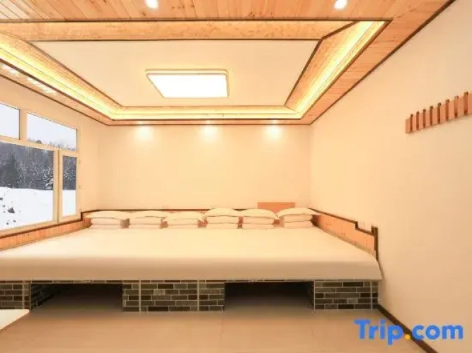 Standard Quintuple room