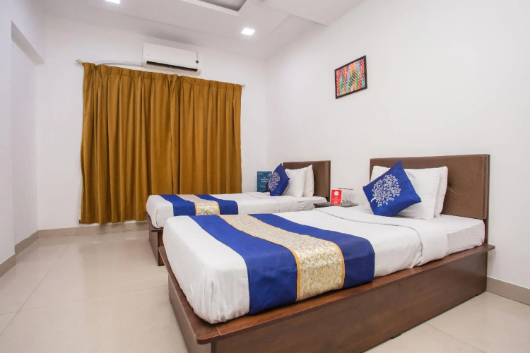 Oyo 7150 Metro View Residency