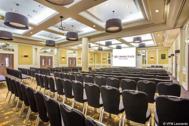 Crowne Plaza Paris Republique, an IHG Hotel - Image 12