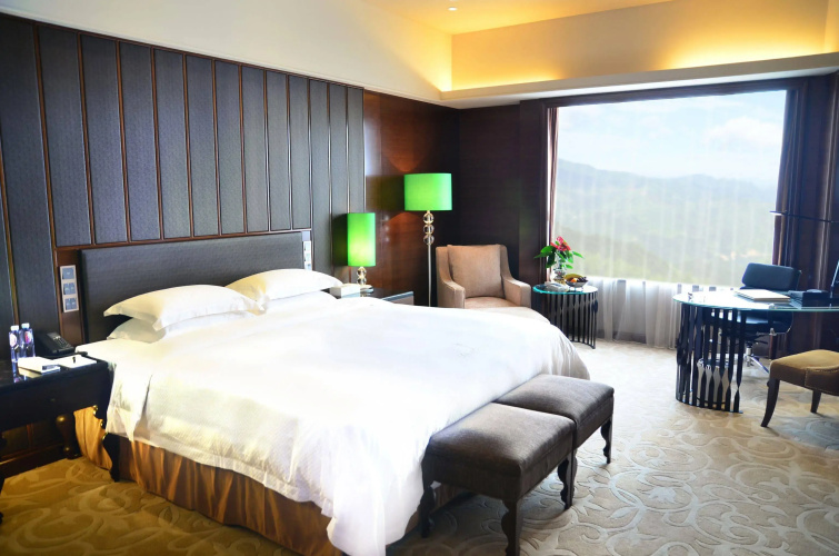Malachite Hotel