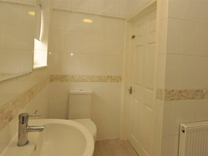 Gails Guest House