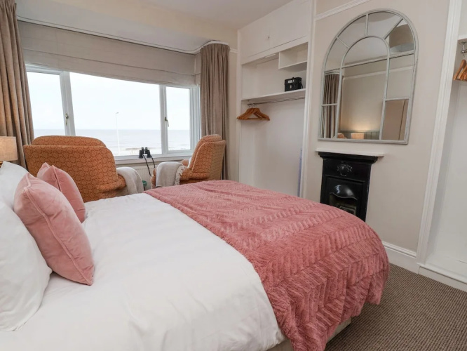 Sea View House