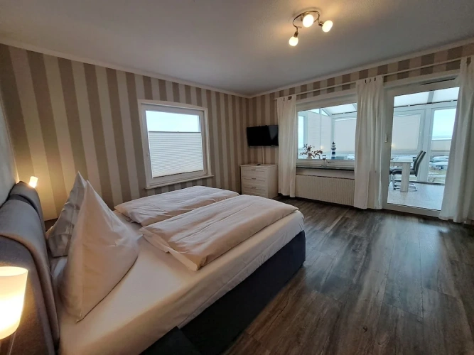 Luxury Suite