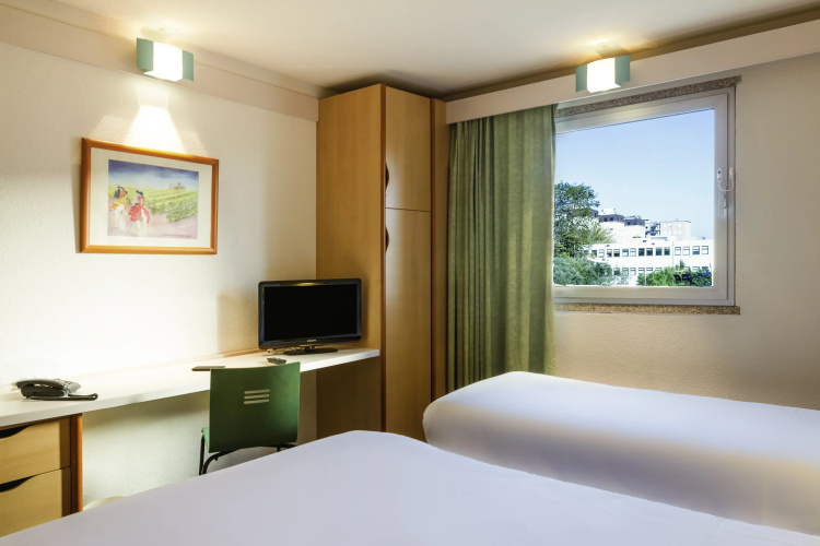 ibis Porto Sao Joao