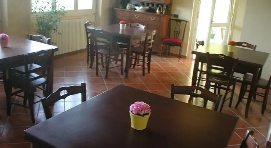 La Vecchia Cantina