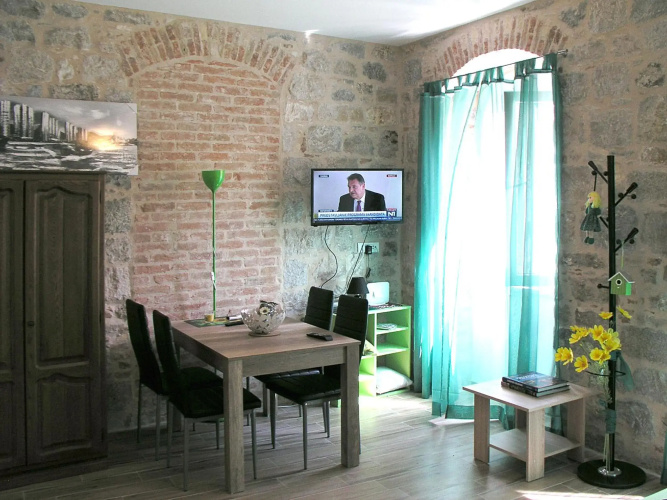 Apartmani KLARA i GRACIA