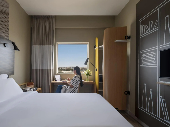 ibis Jeddah Malik Road