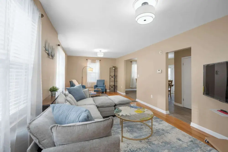 Tusculum Hilltop Haven&nbsp; For 8