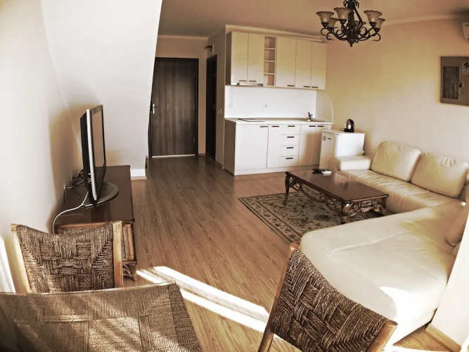 Chateau Del Marina Complex Apartments