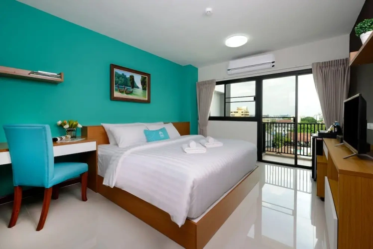 Superior room with balcony