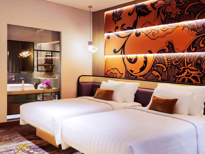 Deluxe Twin room with city view