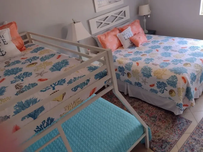 2 Bedrooms Cottage