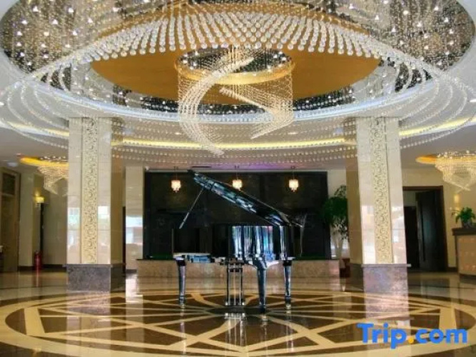 Royal Hotel