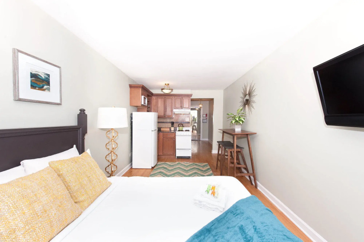 Sunny Studio in Gold Coast by Sonder