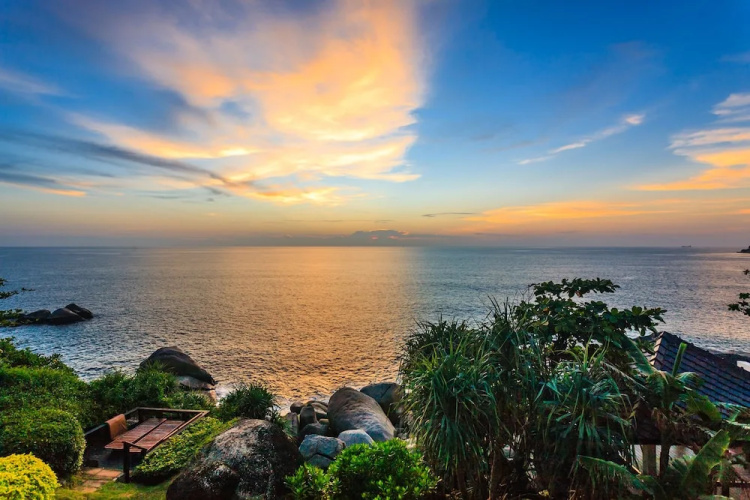 Cape Kata Villa by Lofty