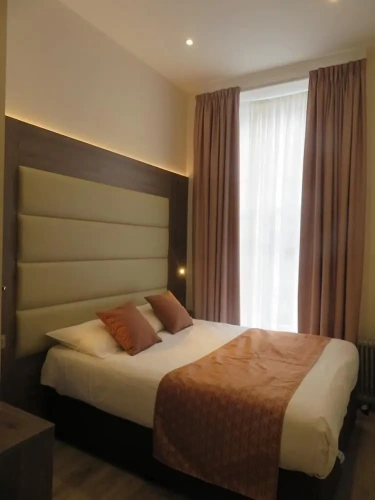 1 Bedroom Standard Triple room with city view