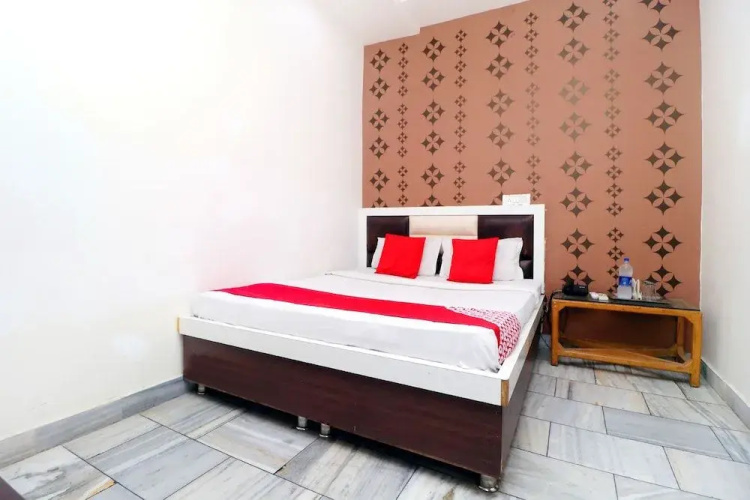 Oyo 40853 Hotel Classic