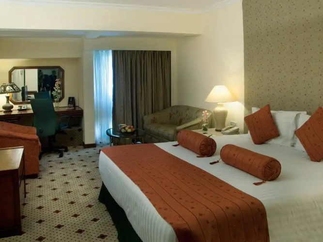Avari Lahore