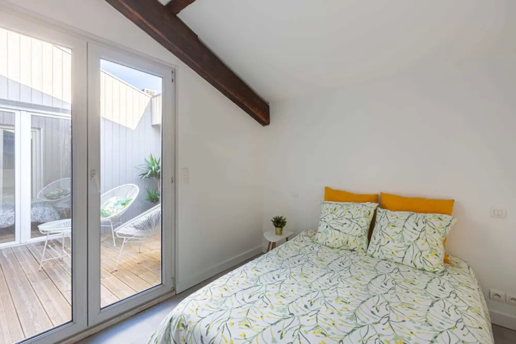 Bright 2BR Loft With a Quiet Patio