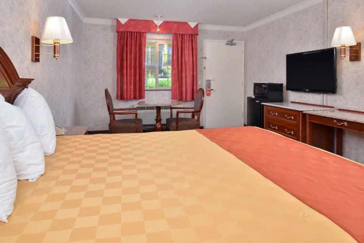 Americas Best Value Inn