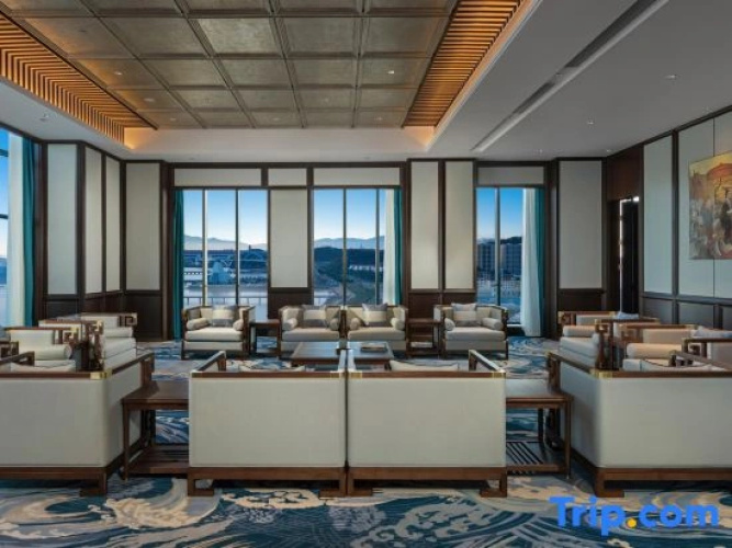 Jinzhou Blossom Hotel