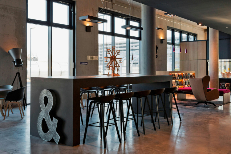 Moxy Vienna Airport photo 28