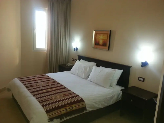 Delilah Hotel